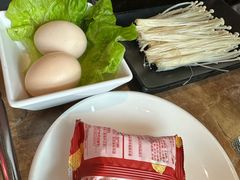 -七欣天香辣蟹火锅(上海银亿滨江店)