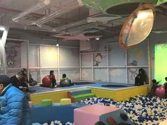 -星舰梦航(广百广场荔胜店)