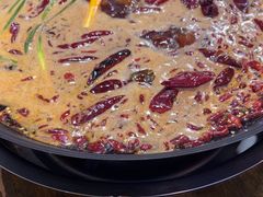 -黄潇洒老火锅(九眼桥宏济巷店)