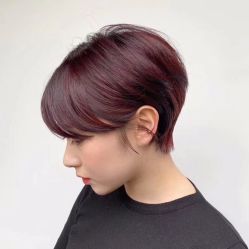 -BULB STUDIO 巴柏明星发型工作室