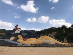 -彩色沙林风景区