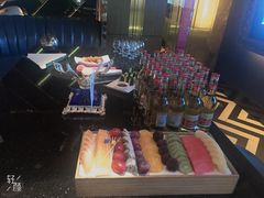 -温莎KTV(珠江路店)