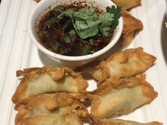 蒙自锅贴-南蛮子(进贤路店)