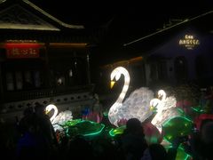 -志龙皇冠吃货椰子铺