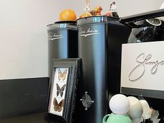 -black rainbow coffee