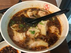 -谭师爷龙抄手(白下路店)