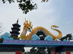 -龙华寺