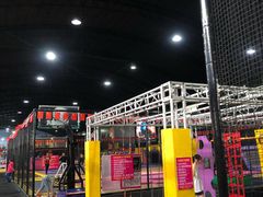 -嘿哟动霸CHUA·新潮玩运动娱乐中心·蹦床滑冰团建乐园