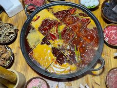 -正南齊北重庆老火锅(光华村直营店)