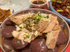 -吴记酱骨炖菜馆(西大直街店)