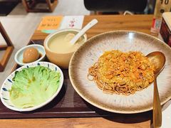 -蟹黄鱼·海派深夜面馆(巨鹿路店)