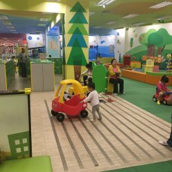 -莫莉幻想儿童乐园(武汉金银潭永旺店)