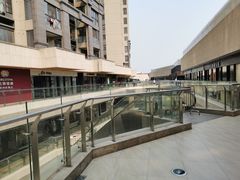 -易生活购物公园