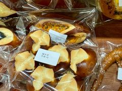 -雀食面包店(钟楼店)