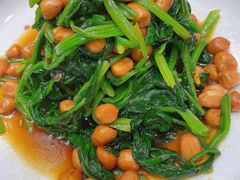 凉拌菠菜花生米-满兴咱妈烀饼铁锅炖(兰州北街店)