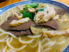 -锦泓老字号猪脏粉(东联大厦店)