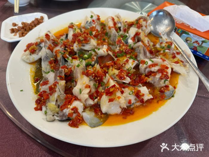 幸福楼30年老字号(温泉东路店)剁椒鱼头图片