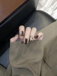 -WH日式美甲沙龙