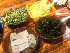 -周幺妹重庆老火锅(银泰城总店)