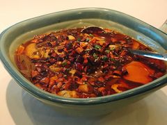 毛血旺-海派美食·家宴海鲜青岛菜·石锅鲽鱼头(东方城店)