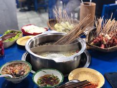-马路边边·成都串串(翠柏路店)