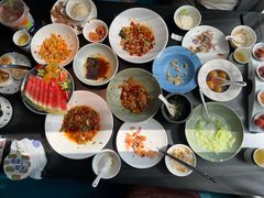 -凤凰湘语·平价海鲜餐厅(浦东旗舰店)