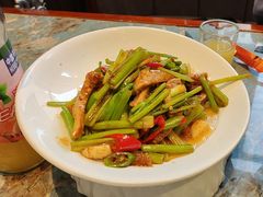 -哈啾嗨·新概念蒙餐(红星新城店)