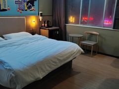 -网鱼电竞酒店(广州东圃天河珠村地铁站店)