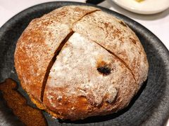 餐前面包-Erman岩烧牛排(虹桥南丰城店)