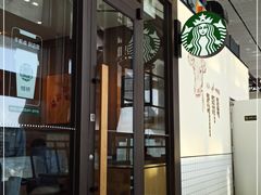 门面-星巴克(青岛火车北站候车大厅店)