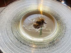 黑松露蘑菇汤-YUE·6·西式融合餐厅(外滩六号店)