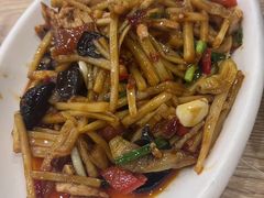 -江城燕子大排档(江汉路步行街店)