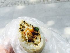 椒盐糯米包油条-殷姐糯米包油条