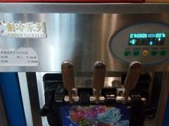 -滇釜火锅·能喝汤的火锅(车公庄店)