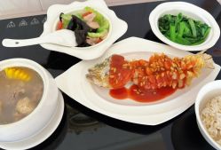 -馨果汇月子产康中心(南湖公园店)