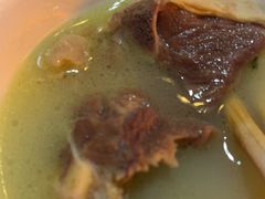 -霄汉牛三鲜湖北砂锅菜(万松园2店)