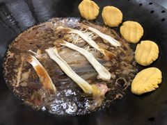 -铁锅炖灶台鱼老三炖鱼馆