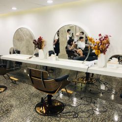 -UnHair Salon