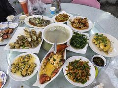 -范饭椰林川湘味海鲜·椰子鸡(三亚湾椰梦长廊店)