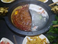 -重庆德庄火锅(体育中心店)