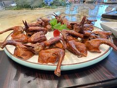 生炸中山妙龄鸽-安蒂娅.悦景轩中餐厅(西乡店)