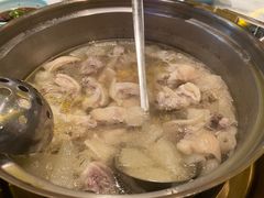 -润园四季椰子鸡火锅(南山海岸城店)