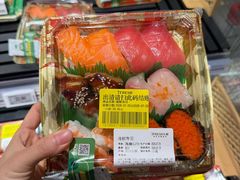 -七鲜超市(瑞虹天地太阳宫店)