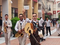 -佛罗伦萨小镇广佛名品奥特莱斯(疏港路店)