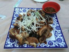 自酱肴肉-赵记煎饼卷大葱(东岳店)