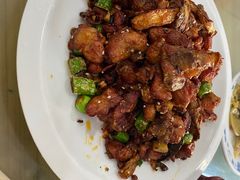 -刘涛酒店(江滩公园店)