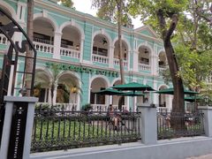 -星巴克臻选(广州沙面店)