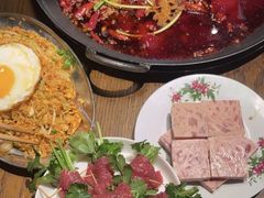 -萍姐火锅·公路夜市(武汉首店)