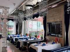 -马克西姆俄罗斯餐厅(通亚街店)
