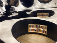 -涨巢·潮玩水疗局